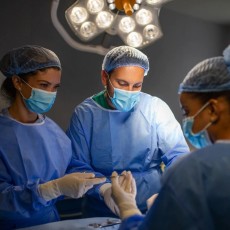 Tiroidectomía (Total o Parcial)