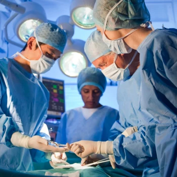 Histerectomía Robótica por Neoplasia de Cérvix