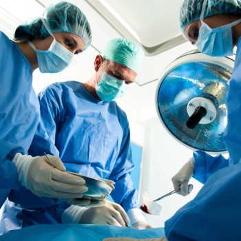 Miomectomía por Histeroscopia (extirpación de tumores o fibromas)