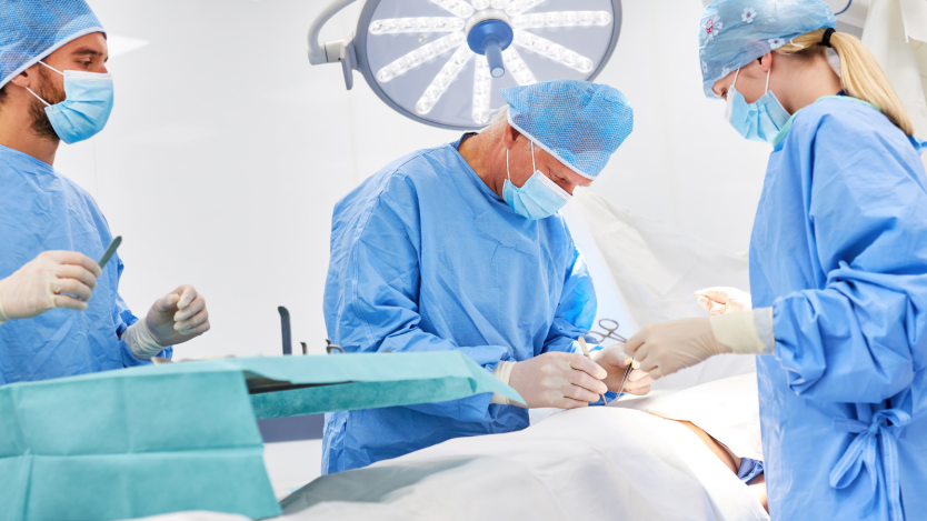 Anestesia general en una cirugía de prótesis de cadera