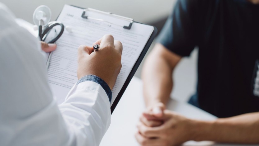 Consulta médica para el varicocele