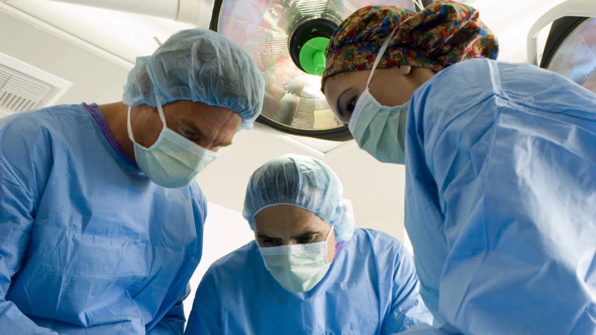 Postoperatorio tras la cirugía de fimosis, circuncisión